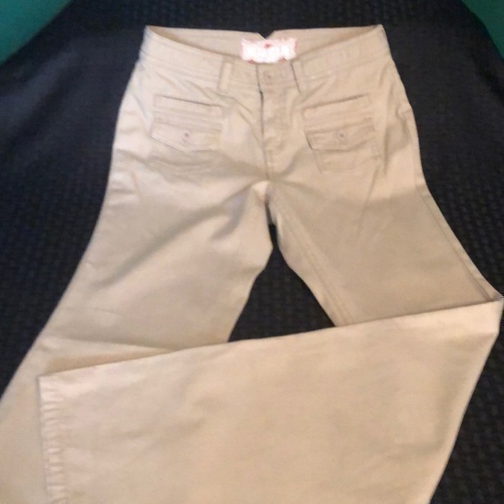 OLD NAVY KHAKIS